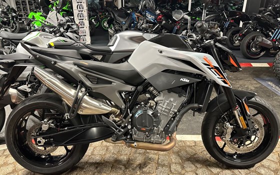 Gebrauchtmotorrad KTM 790 Duke L - Bild 2