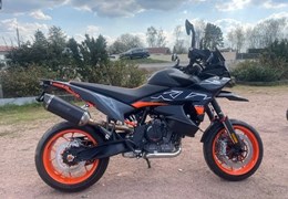 Neumotorrad KTM 890 SMT