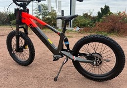 Neumotorrad Apollo Commander 1000W