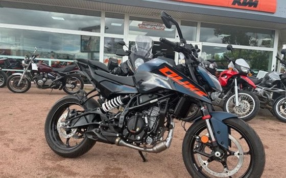 Neufahrzeug KTM 125 Duke - Bild 4
