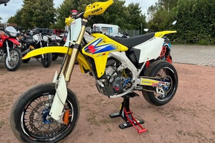 Suzuki RM-Z450