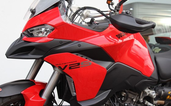 Neufahrzeug Ducati Multistrada V2 S - Bild 11