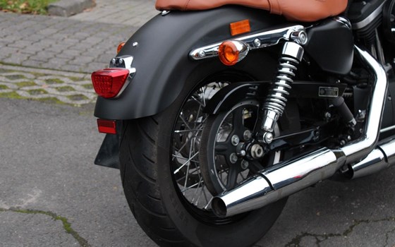 Gebrauchtmotorrad Harley-Davidson Sportster XL 1200CB - Bild 5