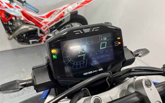 Gebrauchtmotorrad Suzuki GSX-S950 - Bild 9