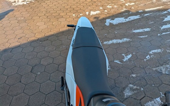 Neufahrzeug KTM 125 SMC R - Bild 3