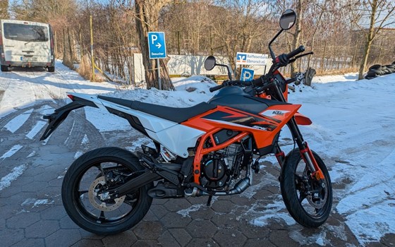 Neufahrzeug KTM 125 SMC R - Bild 6