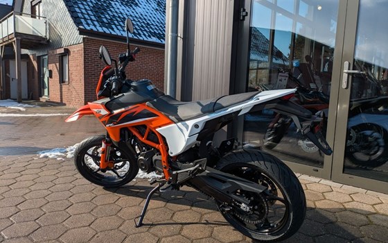 Neufahrzeug KTM 125 SMC R - Bild 9