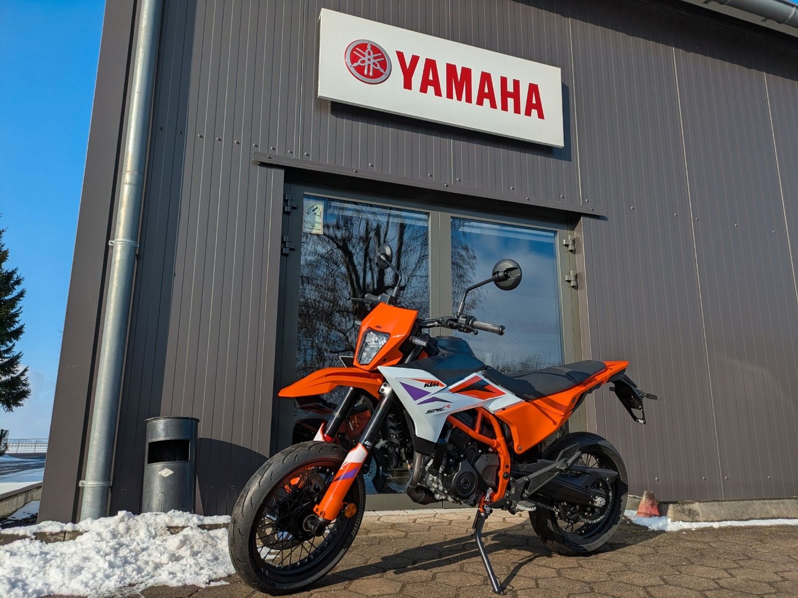 KTM 390 SMC R