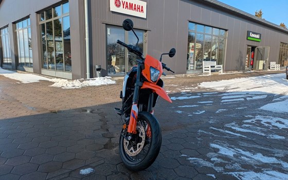 Neufahrzeug KTM 390 SMC R - Bild 6
