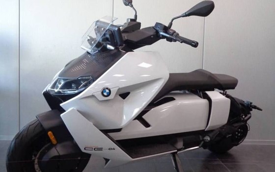 Gebrauchtmotorrad BMW CE 04 - Bild 9