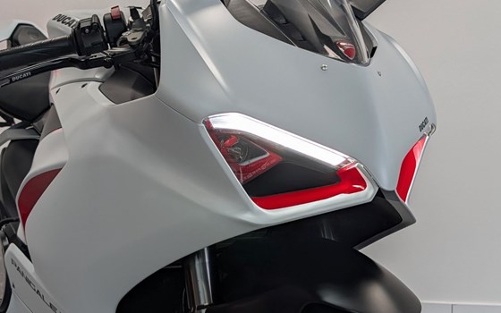 Gebrauchtmotorrad Ducati Panigale V2 - Bild 7