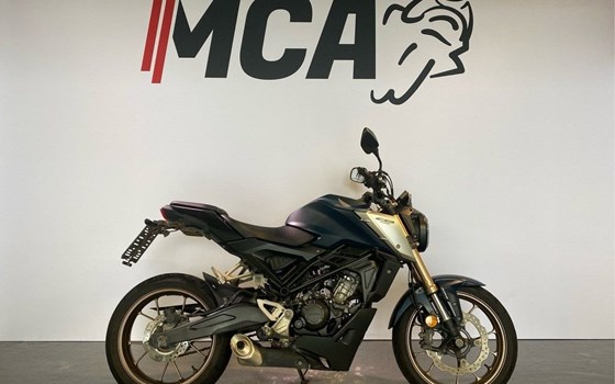 Gebrauchtmotorrad Honda CB125R - Bild 1