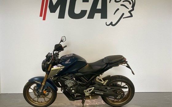Gebrauchtmotorrad Honda CB125R - Bild 9