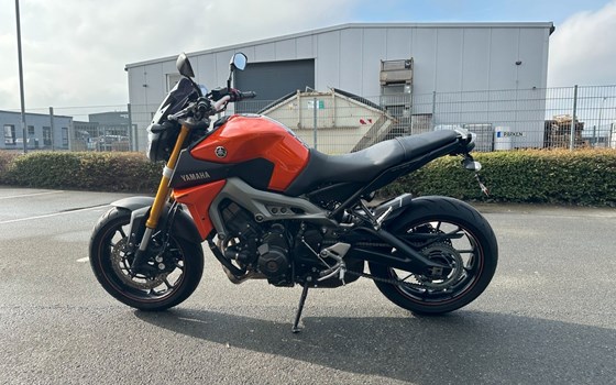 Gebrauchtmotorrad Yamaha MT-09 - Bild 4