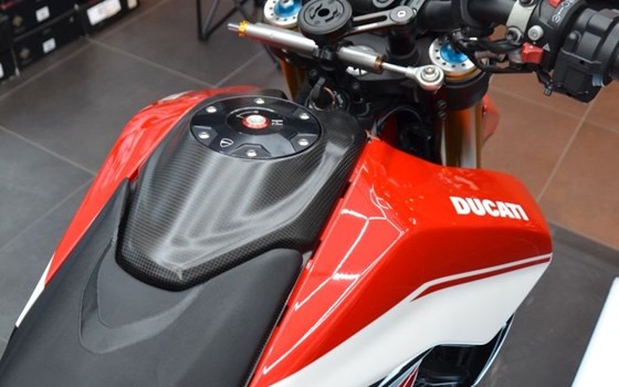 Gebrauchtmotorrad Ducati Hypermotard 950 SP - Bild 8