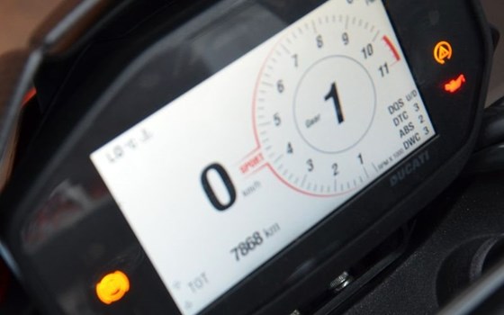 Gebrauchtmotorrad Ducati Hypermotard 950 SP - Bild 9