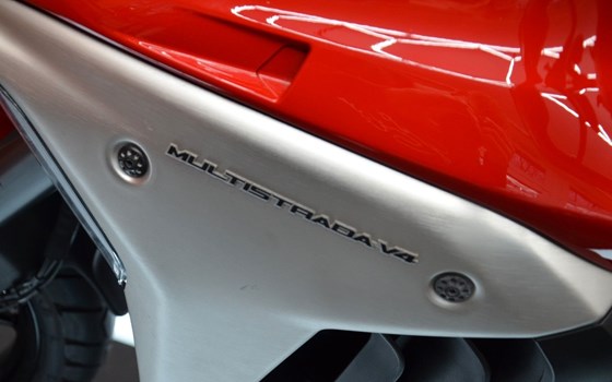 Gebrauchtmotorrad Ducati Multistrada V4 Rally - Bild 3