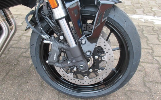 Gebrauchtmotorrad Suzuki GSX-8S - Bild 16