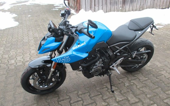 Gebrauchtmotorrad Suzuki GSX-8S - Bild 6