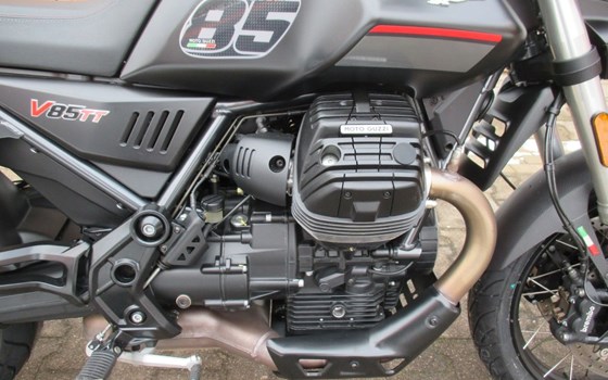 Gebrauchtmotorrad Moto Guzzi V85 TT - Bild 16