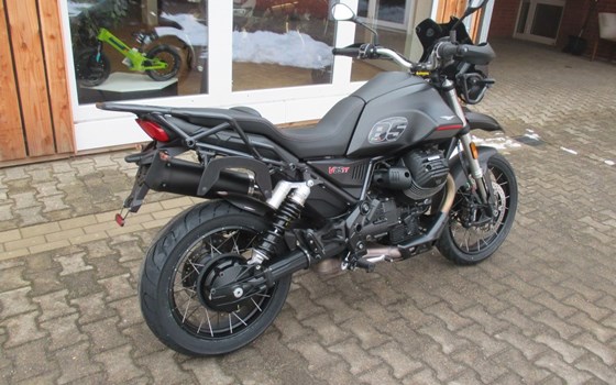Gebrauchtmotorrad Moto Guzzi V85 TT - Bild 3