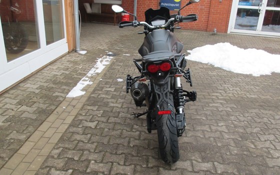 Gebrauchtmotorrad Moto Guzzi V85 TT - Bild 4