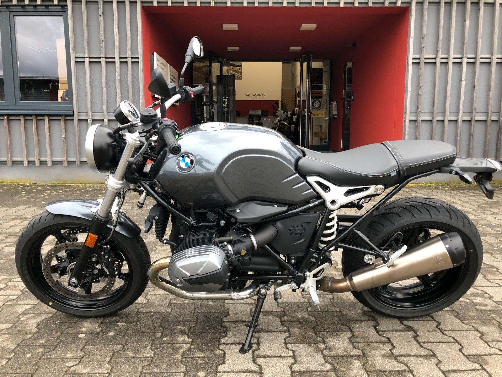 BMW R nineT Pure