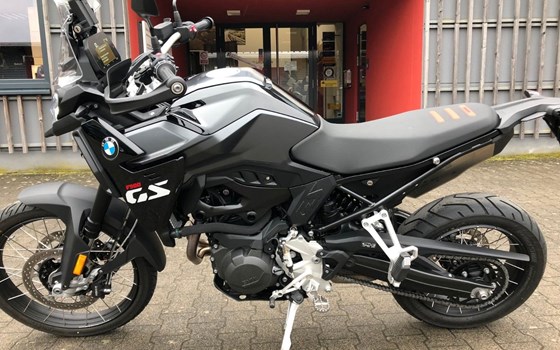 Gebrauchtmotorrad BMW F 900 GS - Bild 1