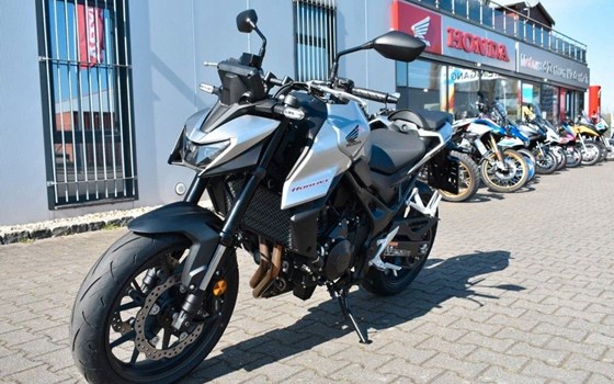 Gebrauchtmotorrad Honda CB750 Hornet - Bild 2