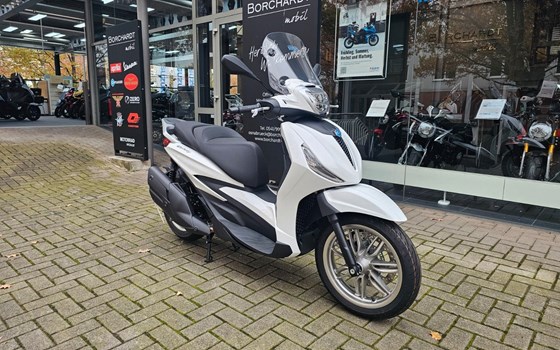 Neufahrzeug Piaggio Beverly 400 - Bild 1