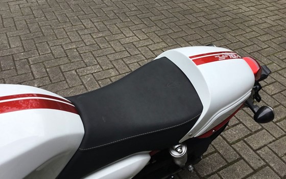 Gebrauchtmotorrad Sym Wolf CR 300i - Bild 12