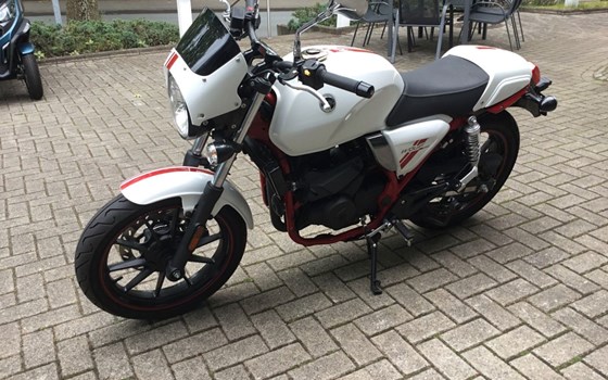 Gebrauchtmotorrad Sym Wolf CR 300i - Bild 6