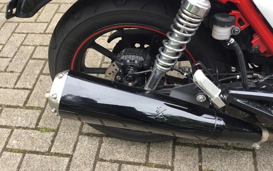 Gebrauchtmotorrad Sym Wolf CR 300i - Bild 9