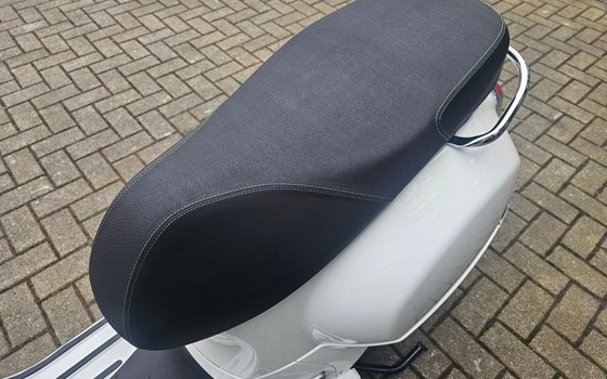 Neufahrzeug Vespa GTS 310 SuperTech - Bild 14