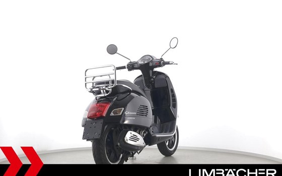 Gebrauchtmotorrad Vespa GTS 300 Super - Bild 8