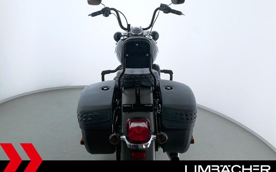 Gebrauchtmotorrad Harley-Davidson Softail Heritage Classic FLSTC - Bild 18