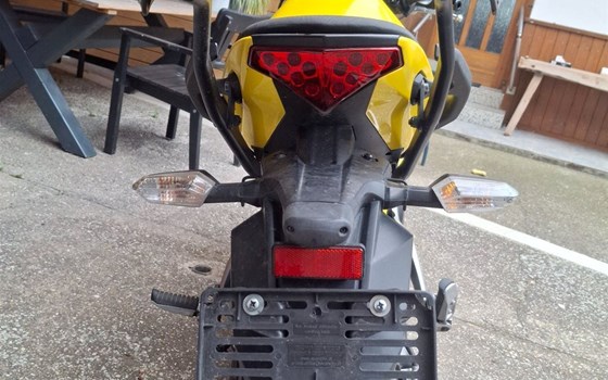 Gebrauchtmotorrad Kawasaki ER-6n - Bild 5