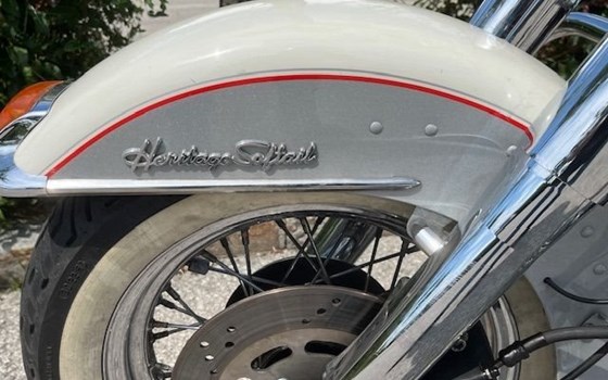 Gebrauchtmotorrad Harley-Davidson Softail Nostalgia FLSTN - Bild 25