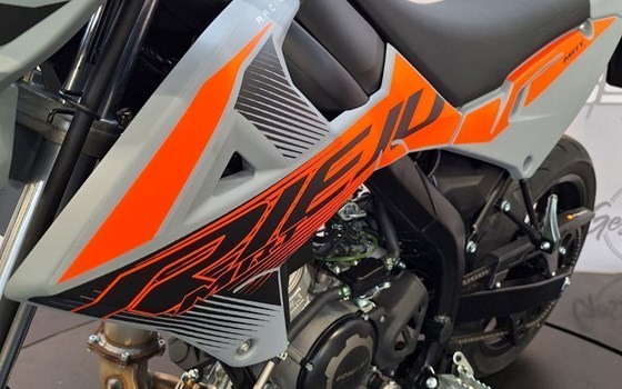 Neufahrzeug Rieju MRT 50 SM - Bild 4