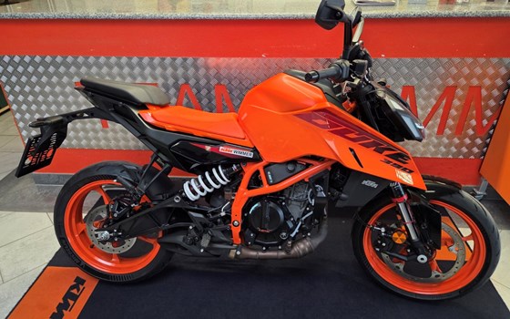 Gebrauchtmotorrad KTM 390 Duke - Bild 1
