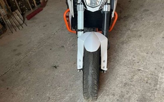 Gebrauchtmotorrad KTM 690 Duke - Bild 5