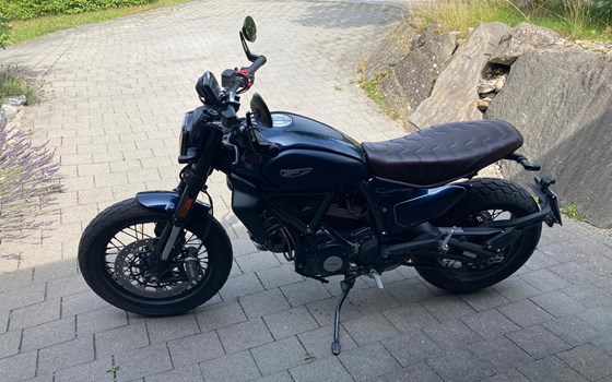 Gebrauchtmotorrad Ducati Scrambler Nightshift - Bild 2