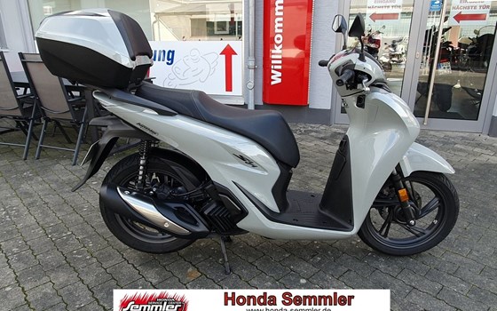 Gebrauchtmotorrad Honda SH125i - Bild 1
