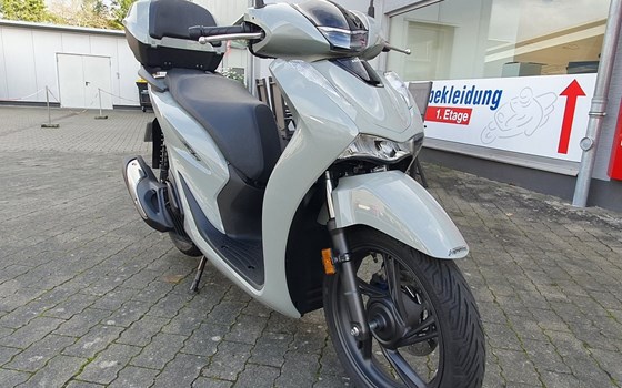 Gebrauchtmotorrad Honda SH125i - Bild 4