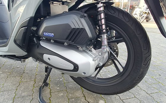 Gebrauchtmotorrad Honda SH125i - Bild 8