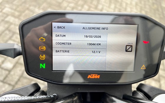 Gebrauchtmotorrad KTM 790 Duke L - Bild 5