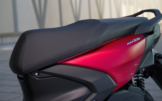 Neufahrzeug Yamaha RayZR - Bild 4