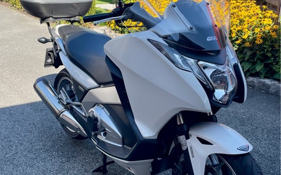 Gebrauchtmotorrad Honda Integra - Bild 1