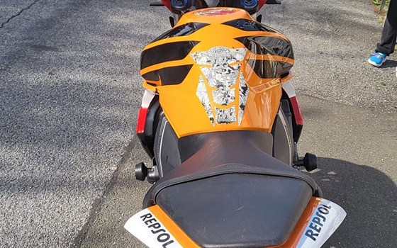 Gebrauchtmotorrad Honda CB 1000 R - Bild 7