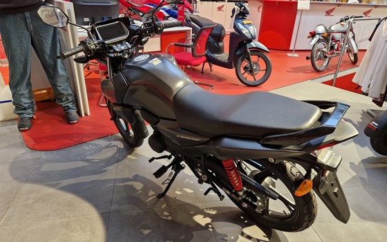 Neufahrzeug Honda CB125F - Bild 6